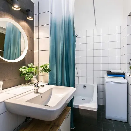 Jiriho Z Podebrad Apartman *